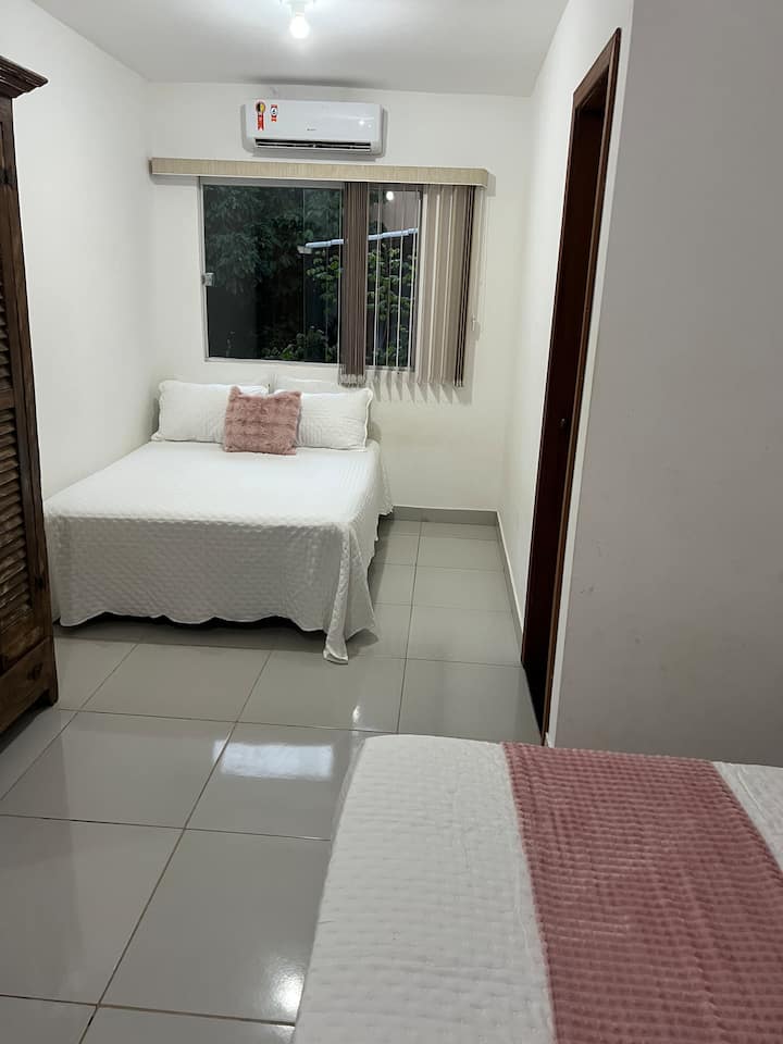 غرفة النوم 1