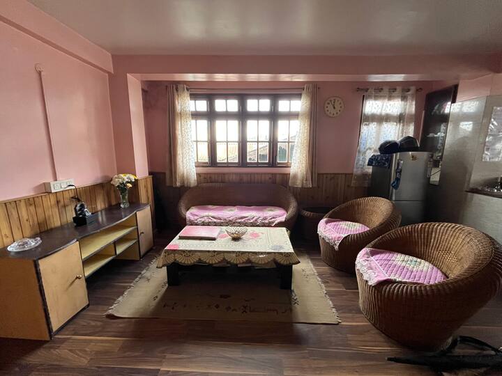Himalayan Window - Darjeeling