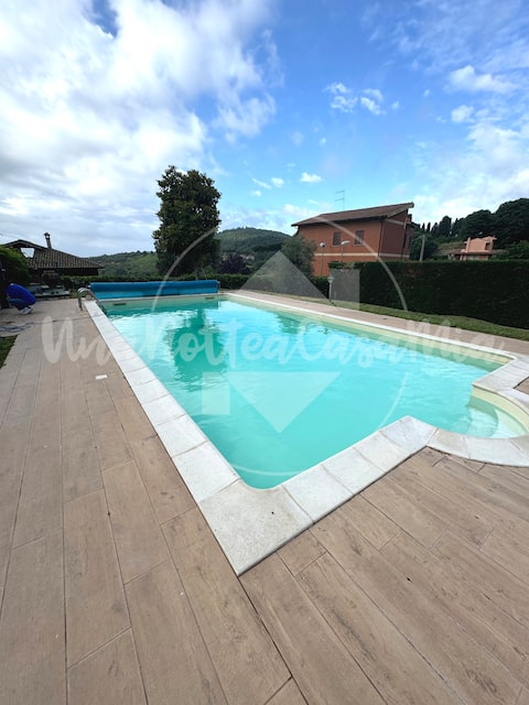 Villa Viviana with Pool "UnaNotteaCasaMia"