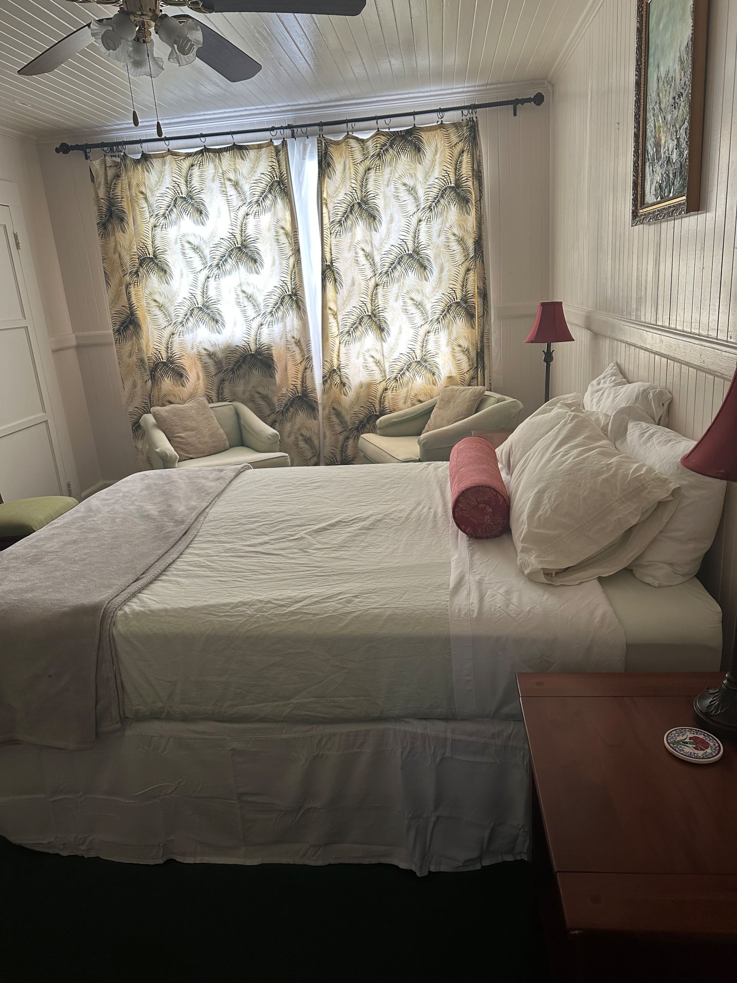 Home in Hilo · ★4.7 · 1 bedroom · 1 bed · 2.5 private baths - Image 1