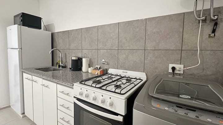 Depto. Home Office C/escritorio Full Confort, Roca - General Roca