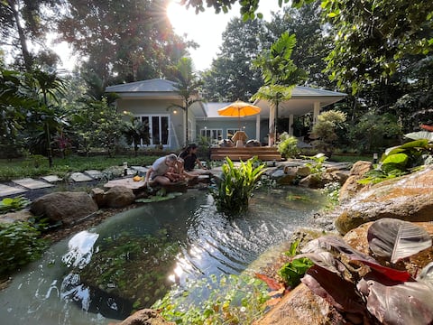 Serene Jungle Villa I 3BR Pool, Pond + More