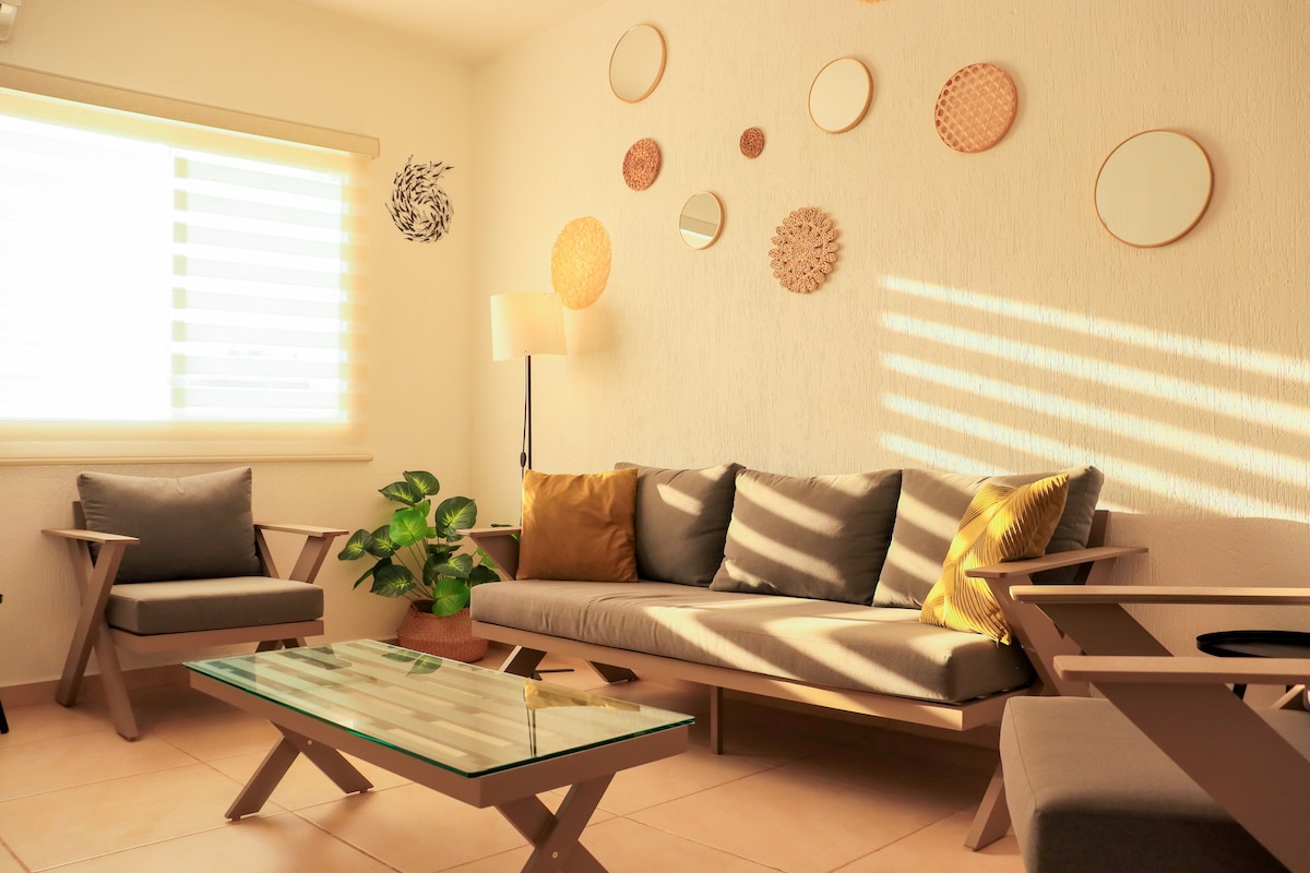 Top Airbnb: Spacious 3-Bedroom, 4-Bathroom House with Pool, Puente Nichupté en Supermanzana 333
