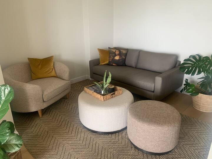 Gorgeous 2 Bed  Newly Renovated Accom In Estate - Mossel Bay