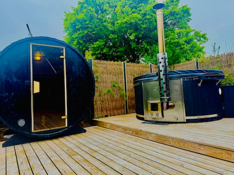 Private Wellness Getaway with Hot Tub & Sauna