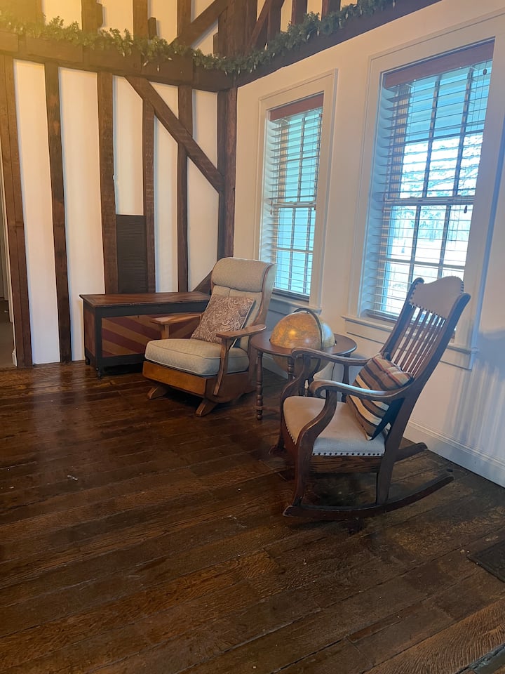 1840’s Farmhouse - Kent, OH
