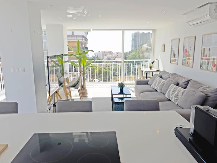 Deluxe Loft, Bright, Parking And Pool - A/c - Alicante
