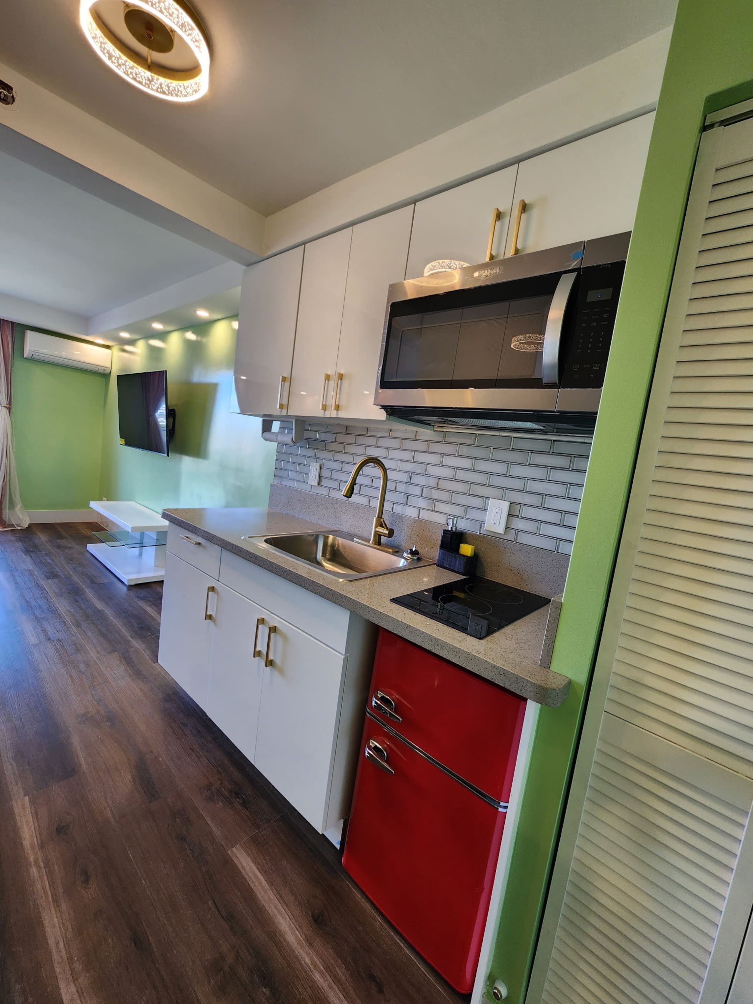 Exciting New Ocean &MountainView - Image 8