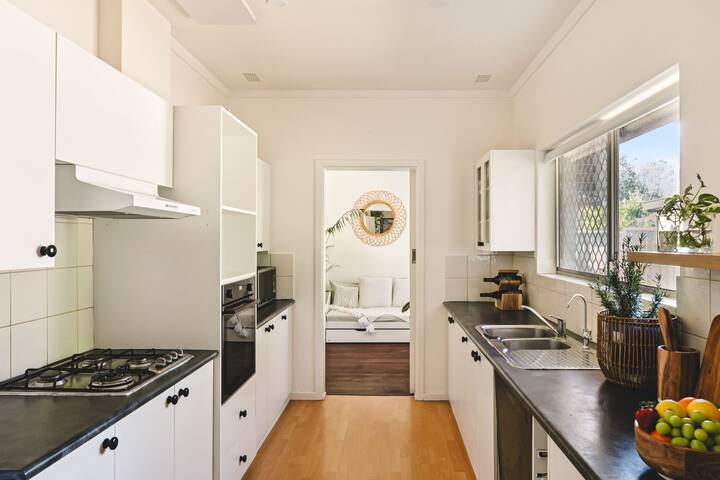 Perfect City Beach Home gallery image 5