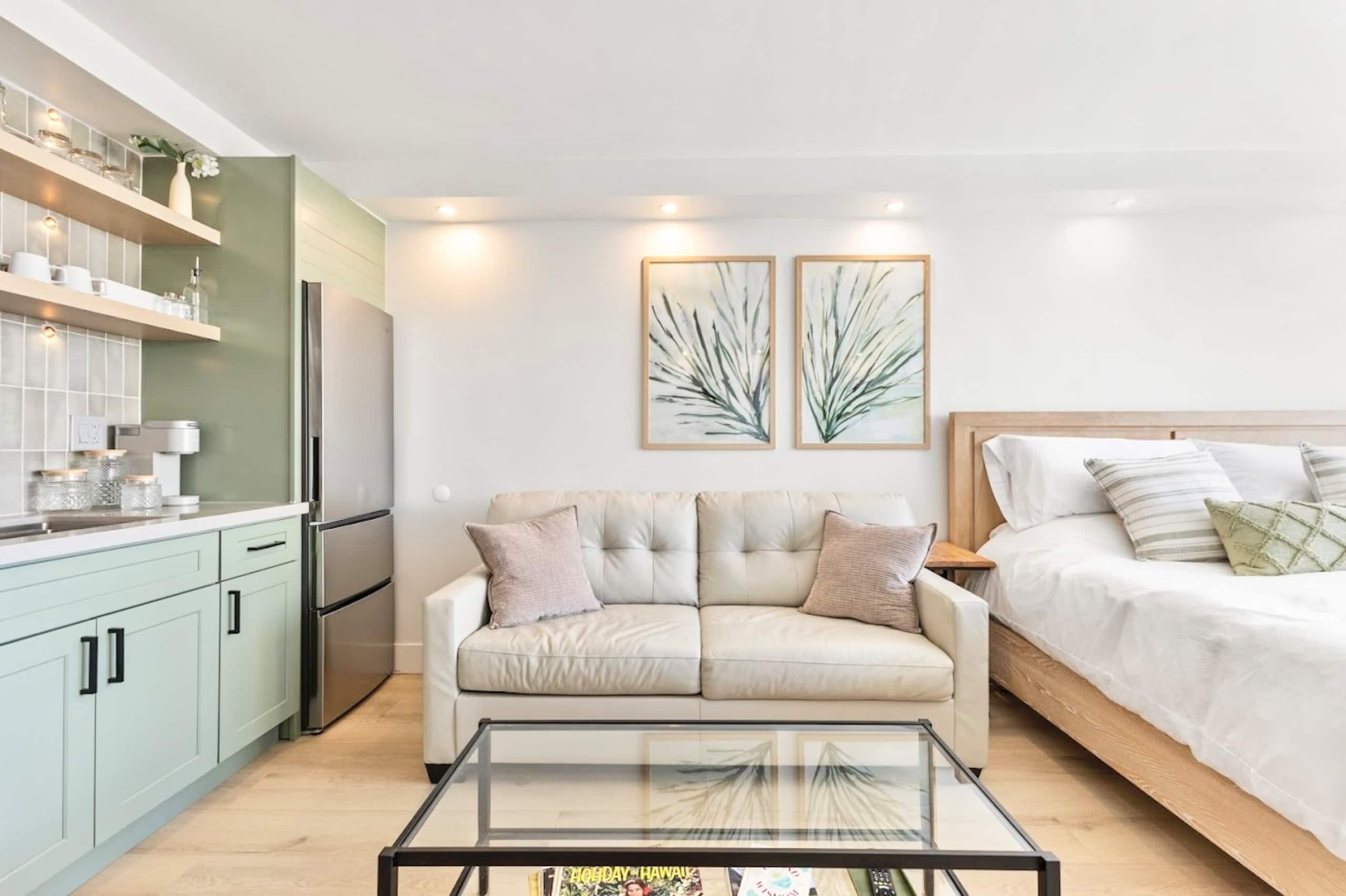 New! Elegant King Studio-Waikiki Beach w/Parking - Image 13
