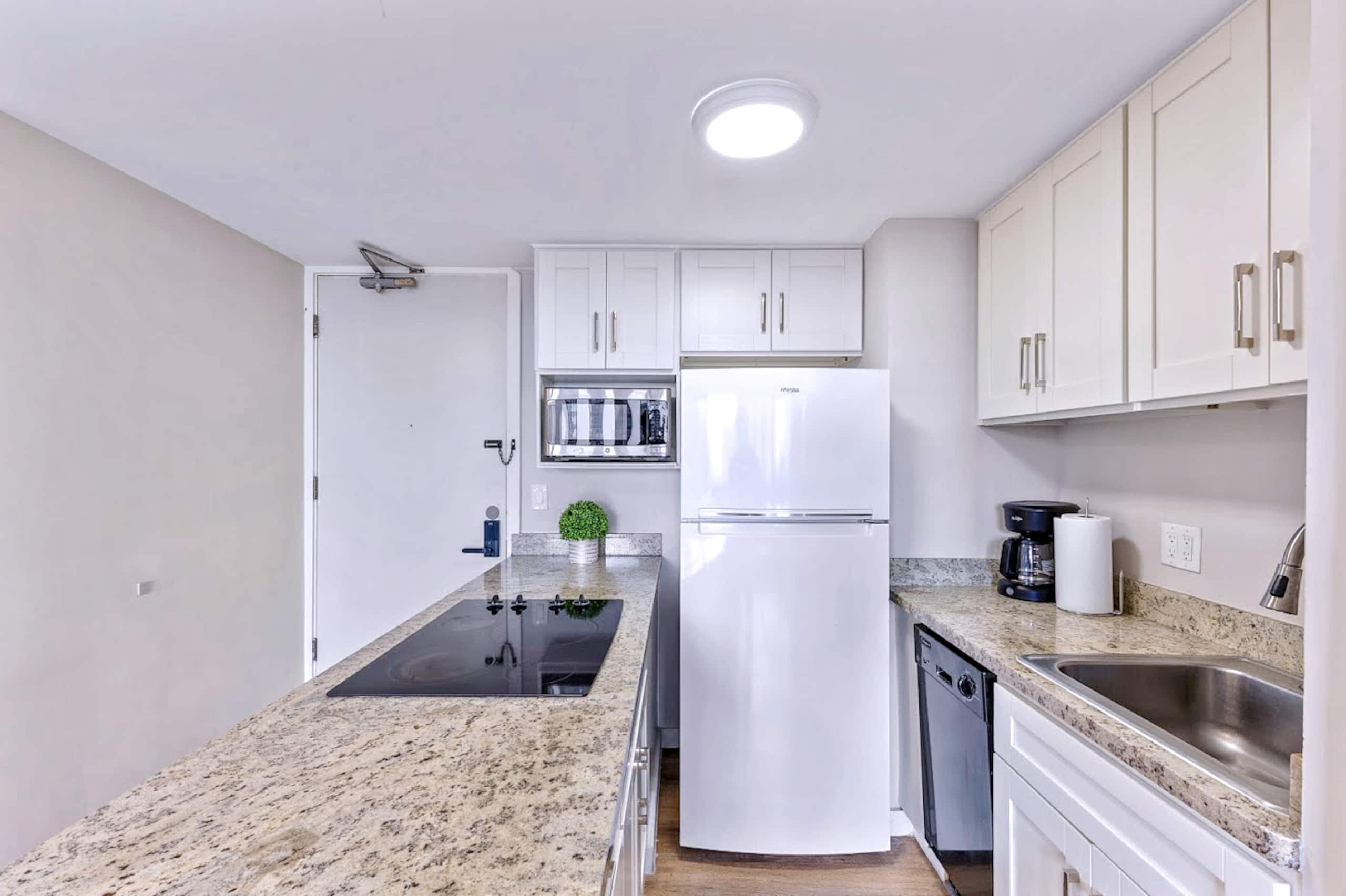 21FL-Cozy 1BR Family/Group Condo-Waikiki Beach - Image 22