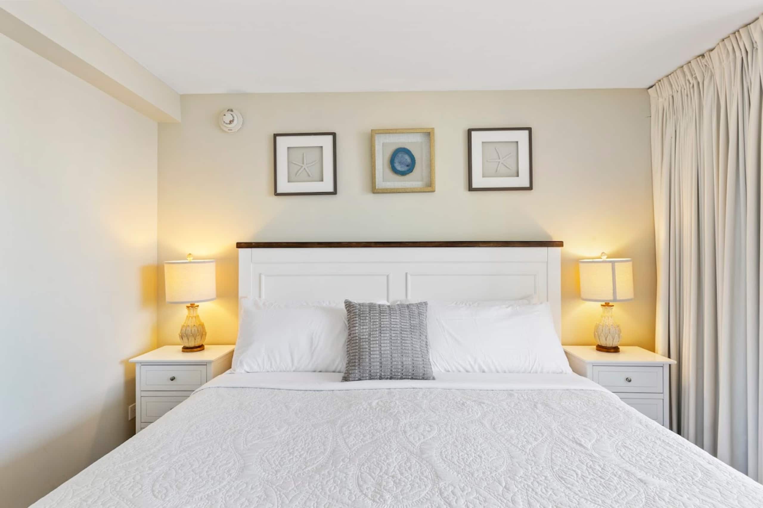 21FL-Cozy 1BR Family/Group Condo-Waikiki Beach - Image 1