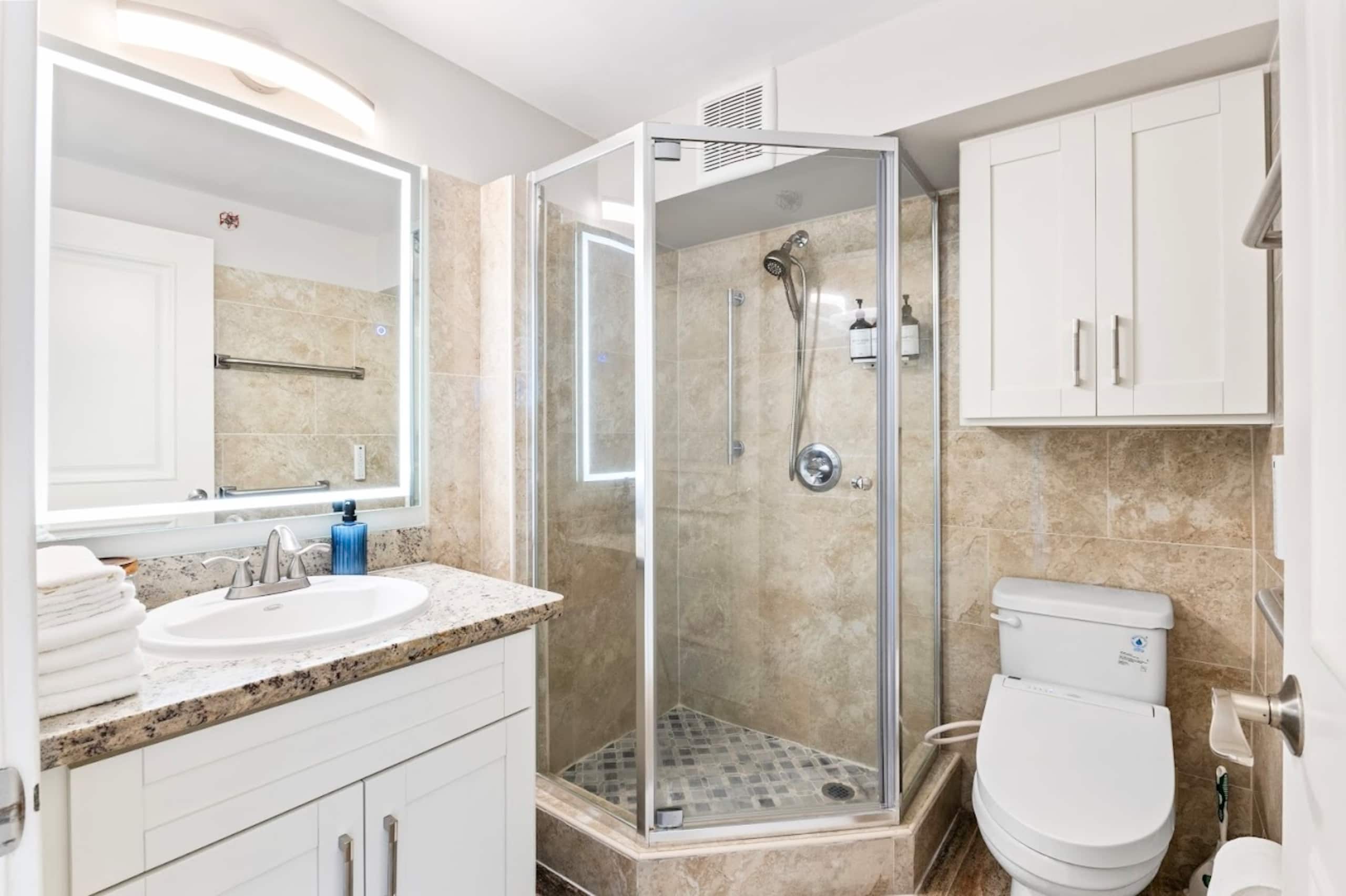 21FL-Cozy 1BR Family/Group Condo-Waikiki Beach - Image 37