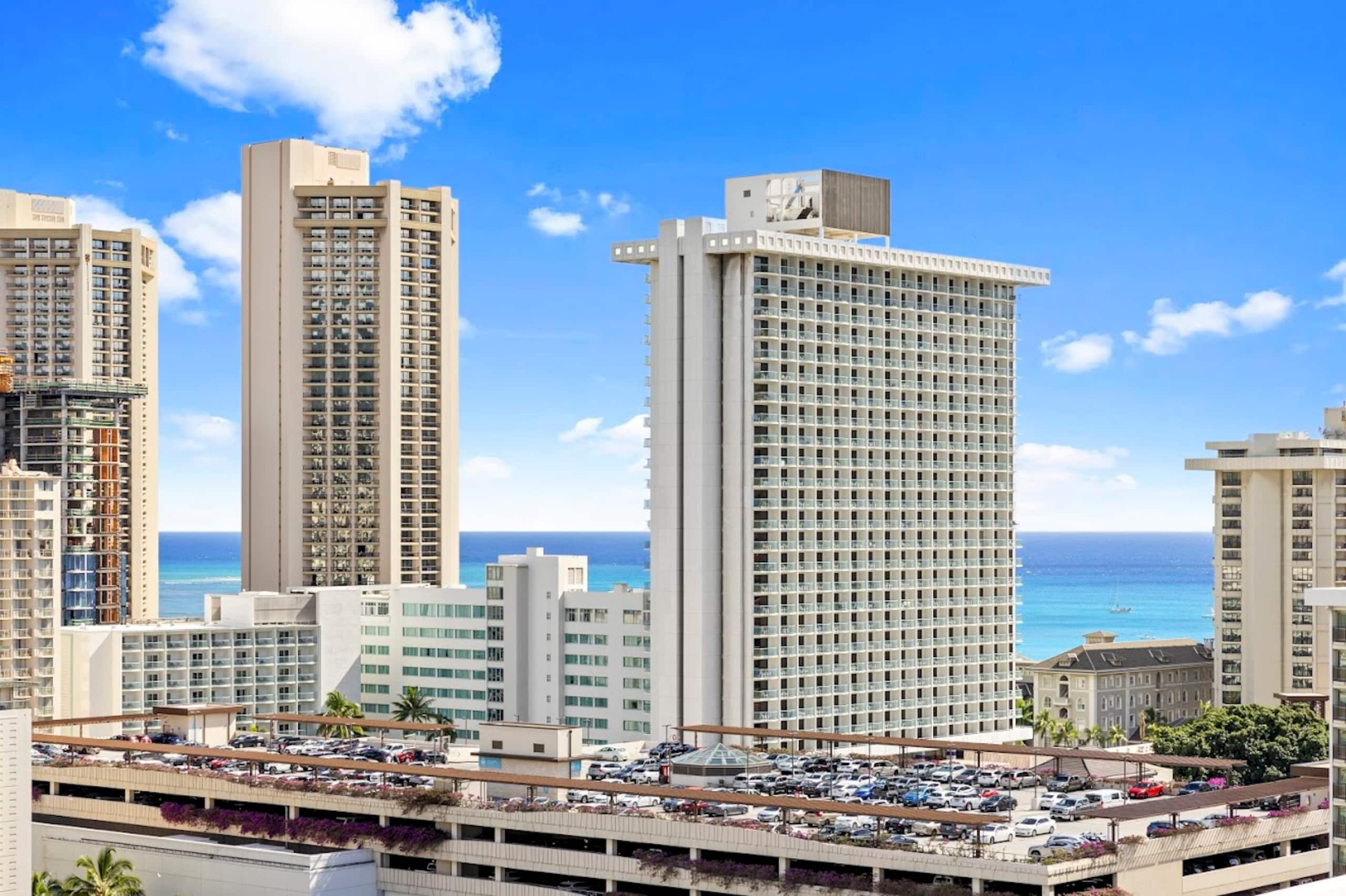 21FL-Cozy 1BR Family/Group Condo-Waikiki Beach - Image 43