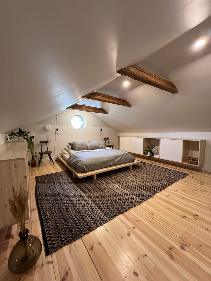 מיטה ברוחב 160 ס"מ עם מזרן פוטון