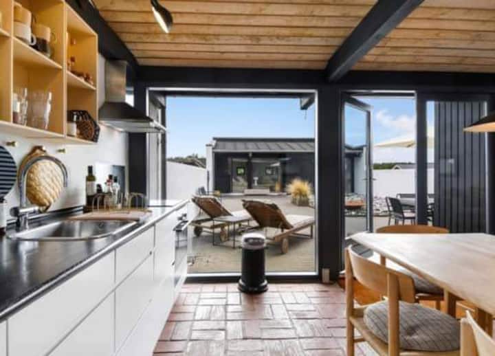 Architectural Summer House Gem By The North Sea - Søndervig