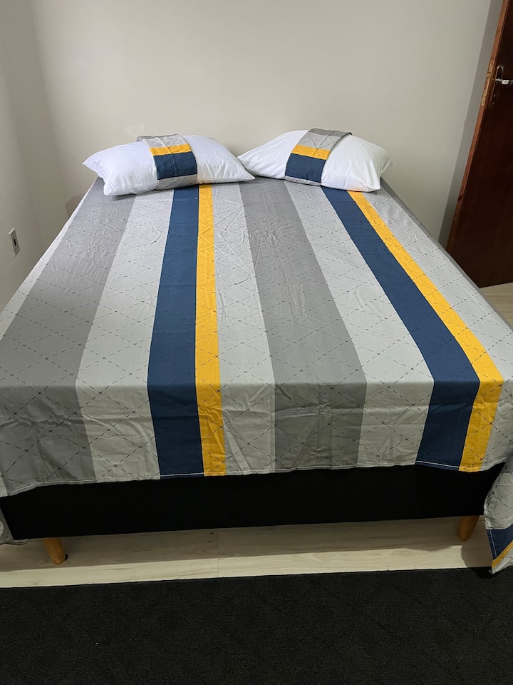 غرفة النوم 1