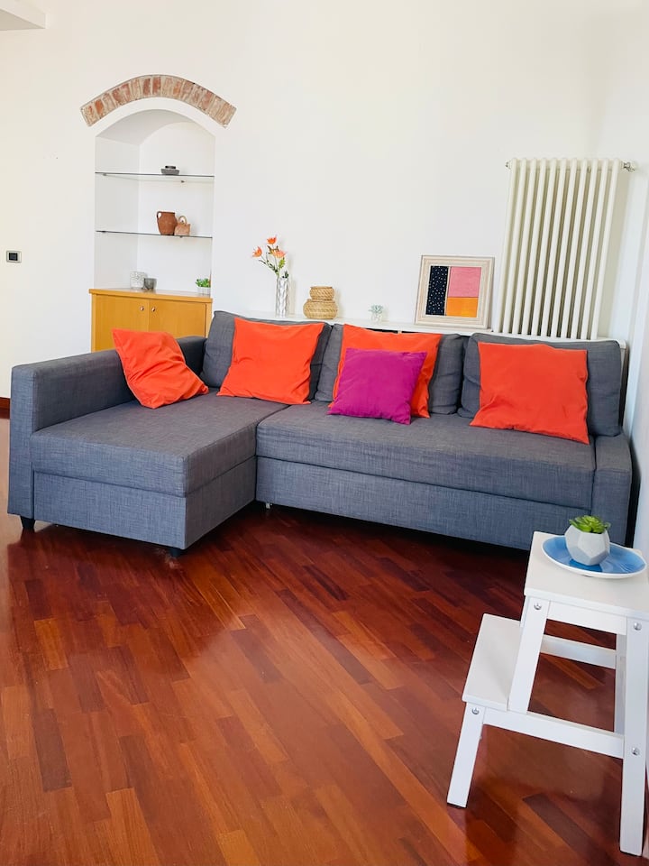 Loft Ticinese, Navigli-darsena, Bocconi - Milan