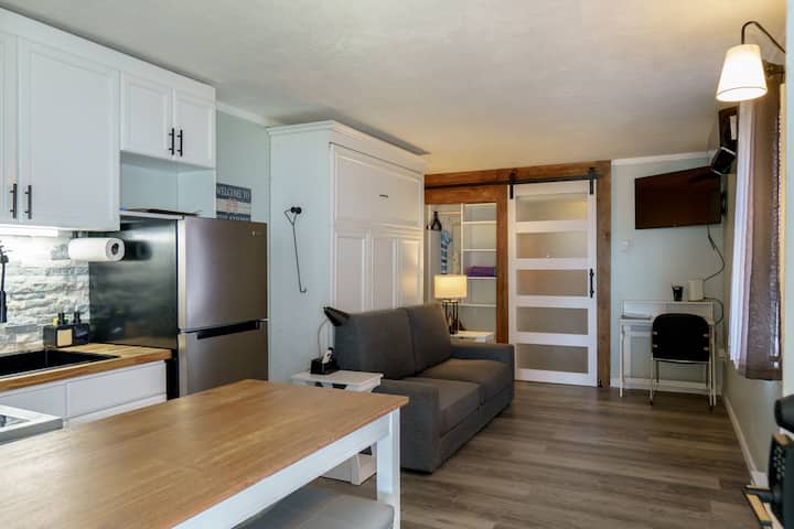 Beach Bum Hideaway - Seabrook, NH