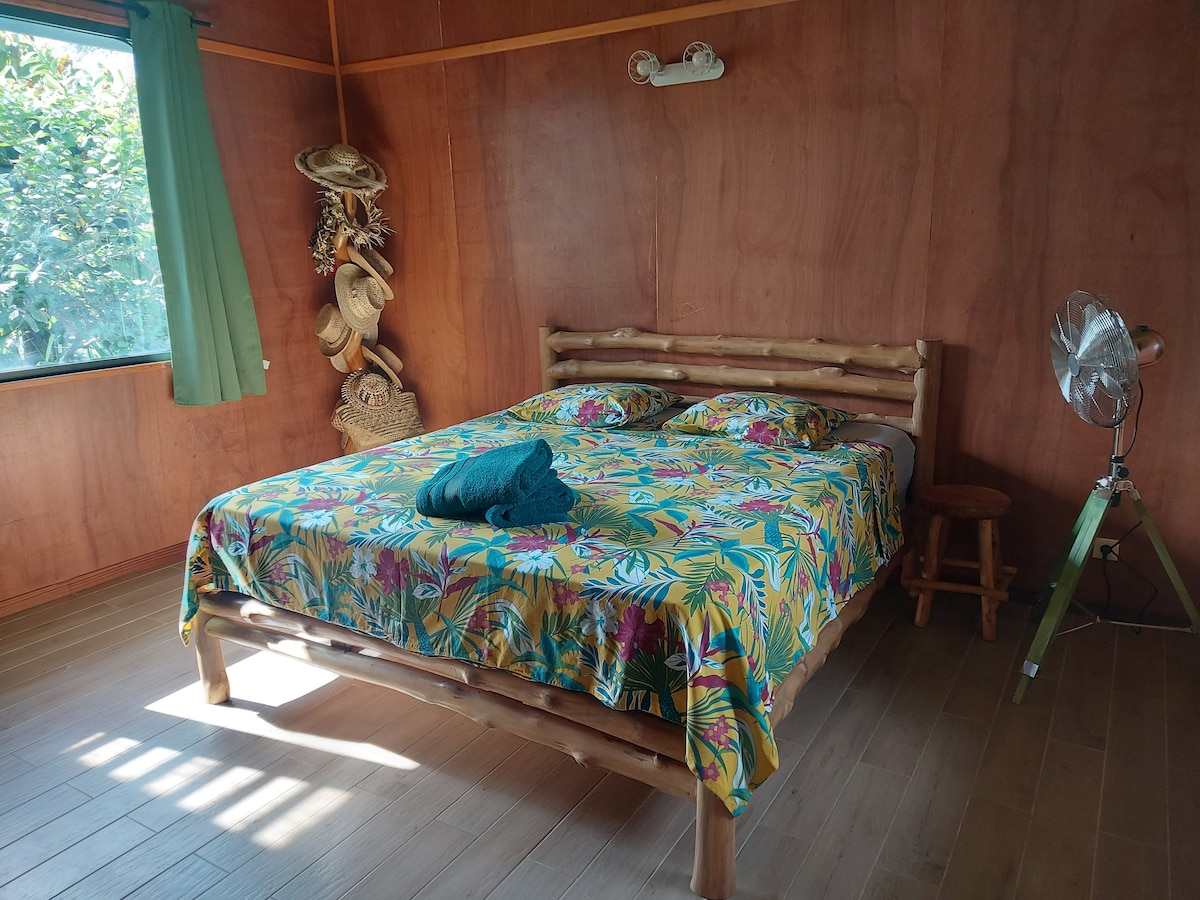 кревет 180 × 200 