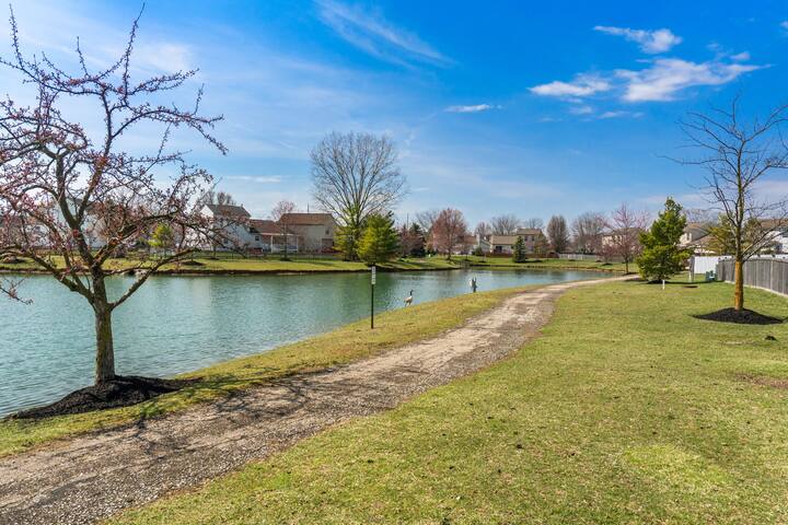 Stay w/ Home Theater, Games, Pond View & More! gallery image 5