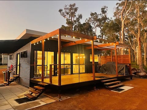 Love shack