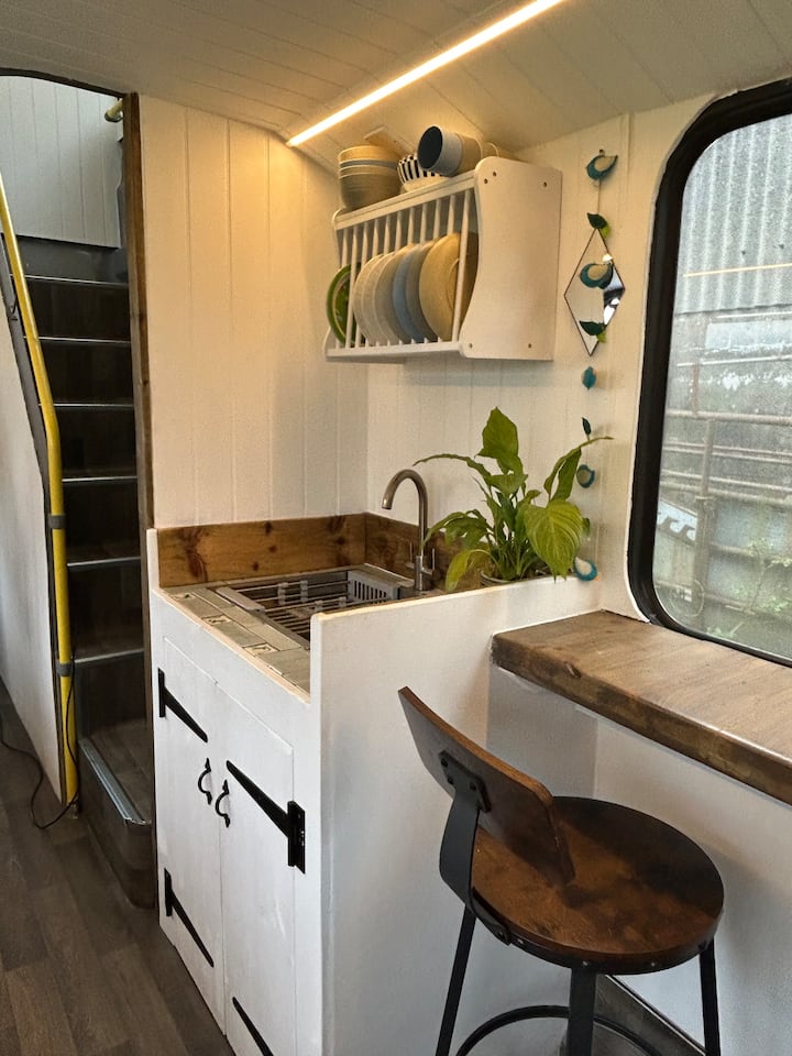 Converted Double Decker Bru Bus, Sleeps 5, Nr Ayr - Dumfries and Galloway
