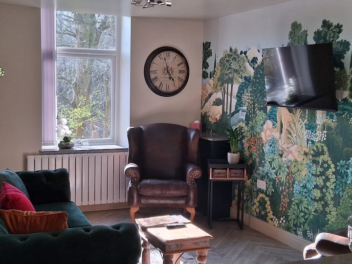 Brun Cottage, Worsthorne Village, Burnley. - バーンリー