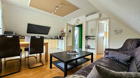 Top performing Airbnb: Cozy attic apartment with air conditioning in Neuss