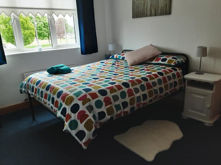 Lovely Spacious Double Room In Clonsilla D15 - Leixlip