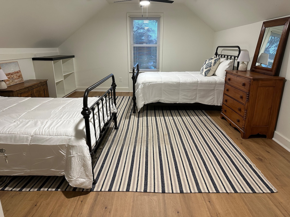 საძინებელი 4