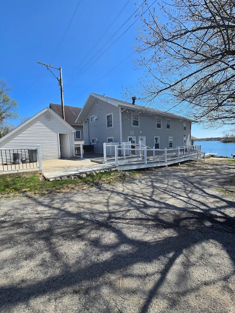 Sleeps 44|Webster Lake|Retreat|Swim