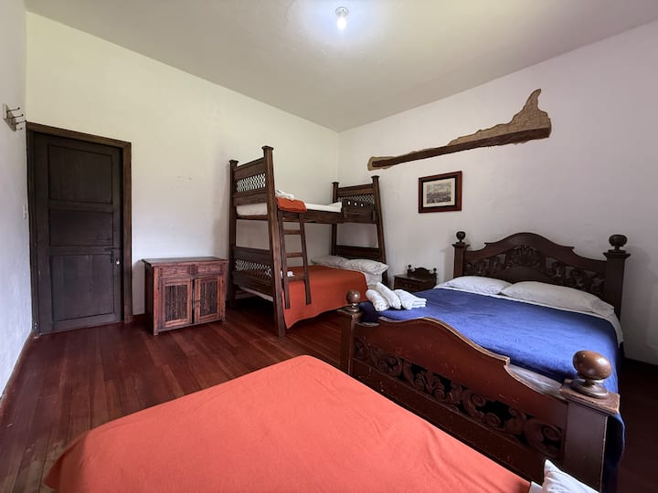 Dhomë gjumi 3