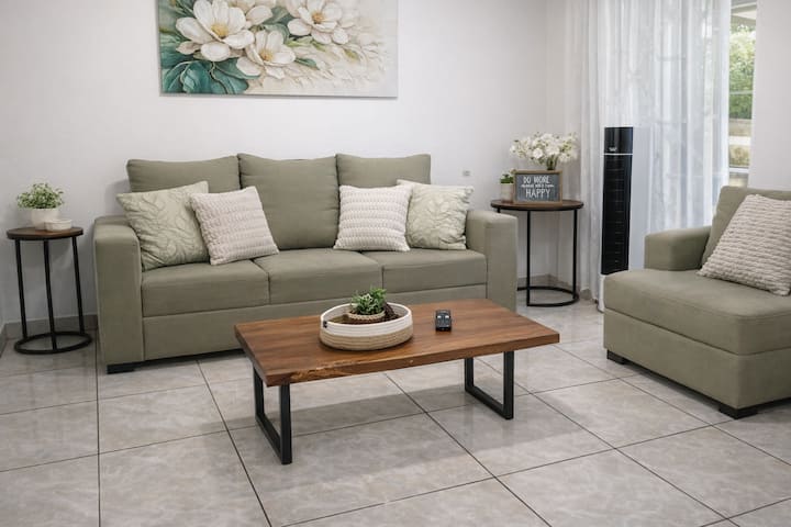 New! Modern Home 3br Ac/wash/dry/securit/mall/walm - San Salvador