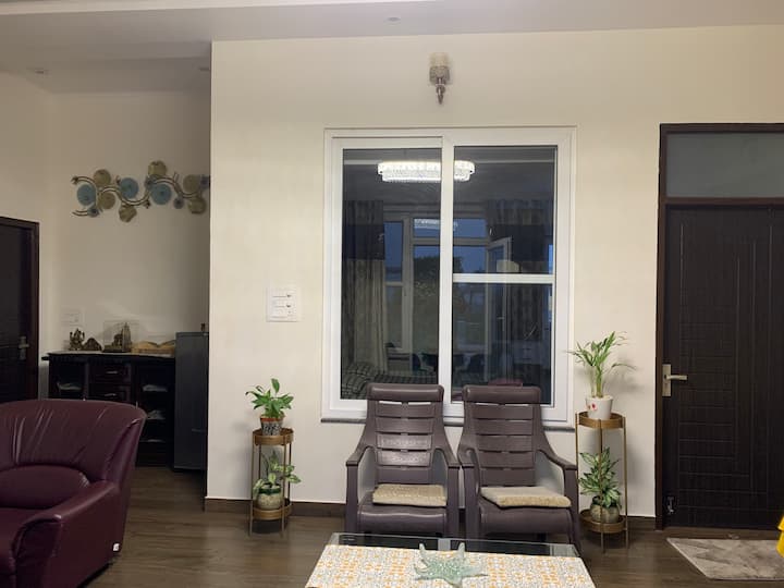 غرفة المعيشة