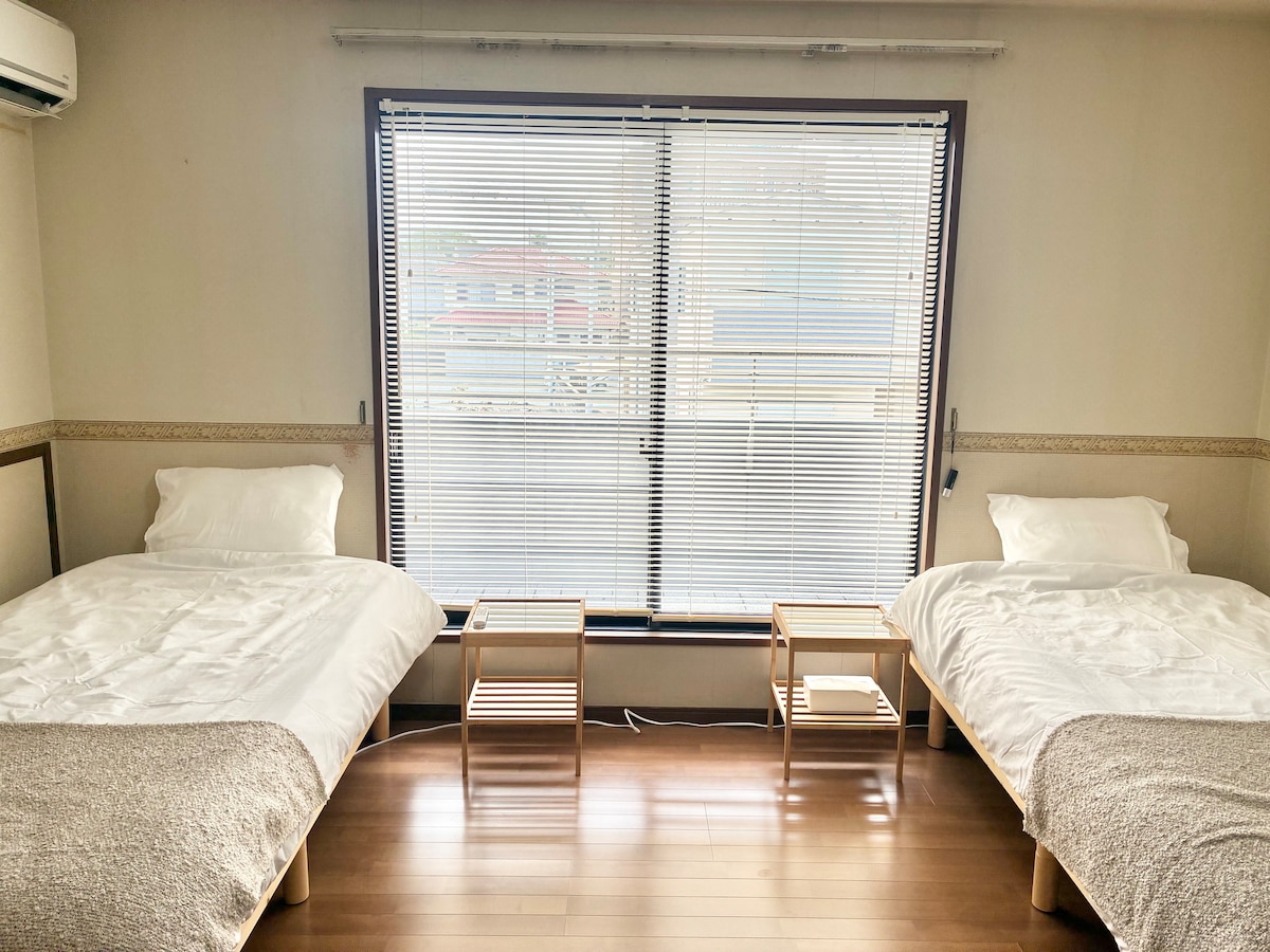 غرفة النوم 2