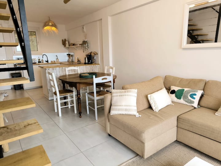 L'arbanais Appart Vue Mer, 3 Chambres, Pkg Gratuit - Île de Porquerolles
