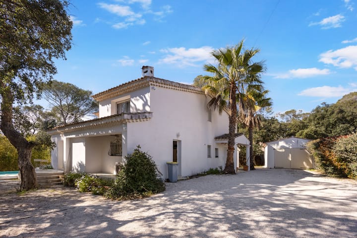 Calme, Villa 10 Pers, Fréjus, Piscine, Jardin - Côte d'Azur
