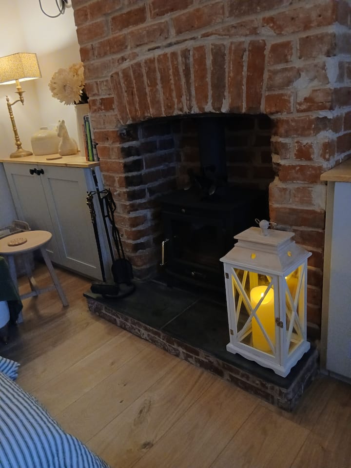 Perfect Cottage Provides The Perfect Escape - Essex