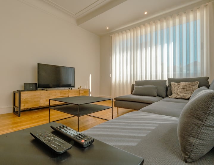 The Cale - Porto, Firmeza 1 - Oporto