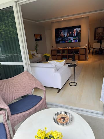 Refúgio familiar no Leblon!