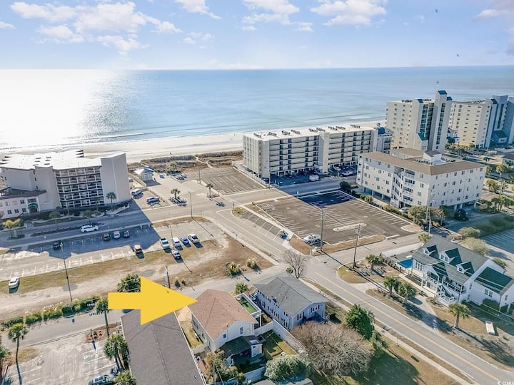 Home in North Myrtle Beach · ★5.0 · 4 bedrooms · 6 beds · 2 baths