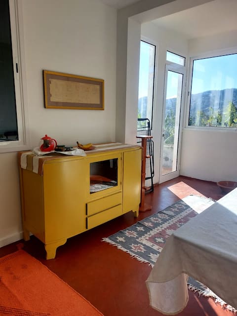 Popular Airbnb listing: Casa da Porta Amarela, Great View, Free Parking. in Madeira
