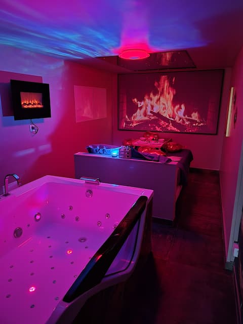 Cupid: Spa, sauna, cinema (Netflix) + Garden