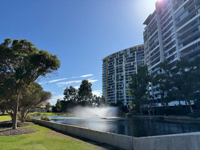 Modern Burswood Getaway near Optus Stadium gallery image 5
