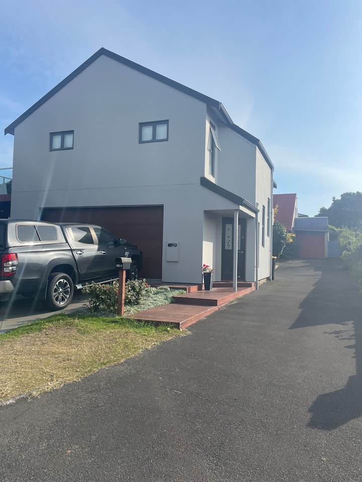 Beach House On Dickson - Te Puke