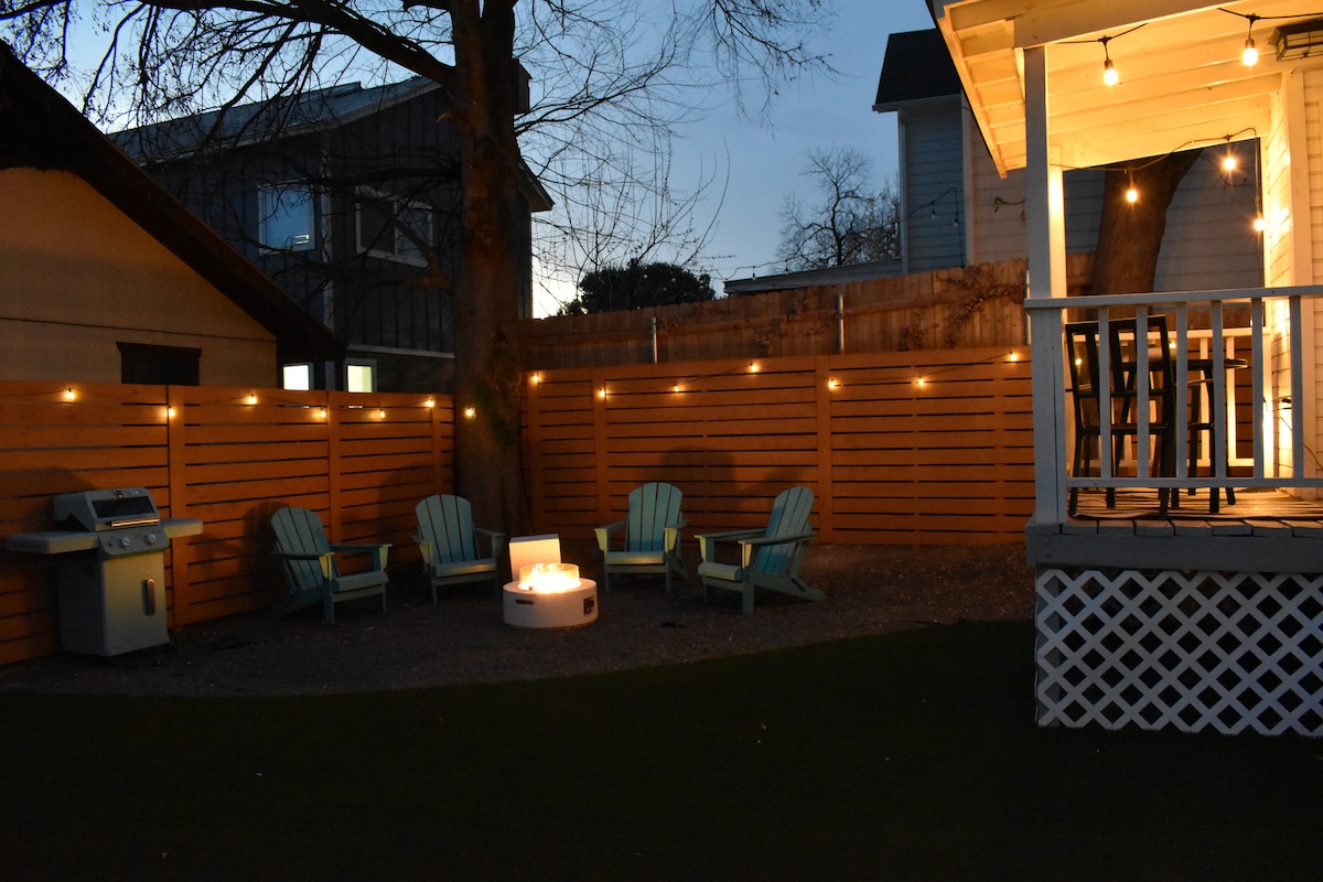 East 4th St Bungalow – Walkable