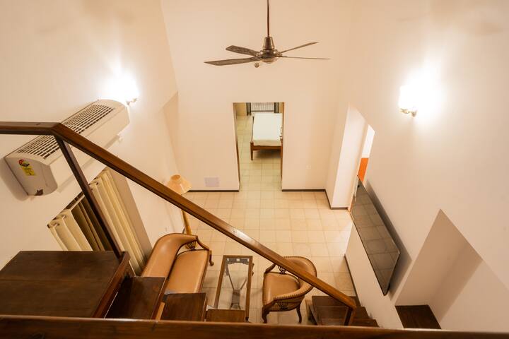 Living room image 6