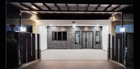 LittleBee Homestay KT