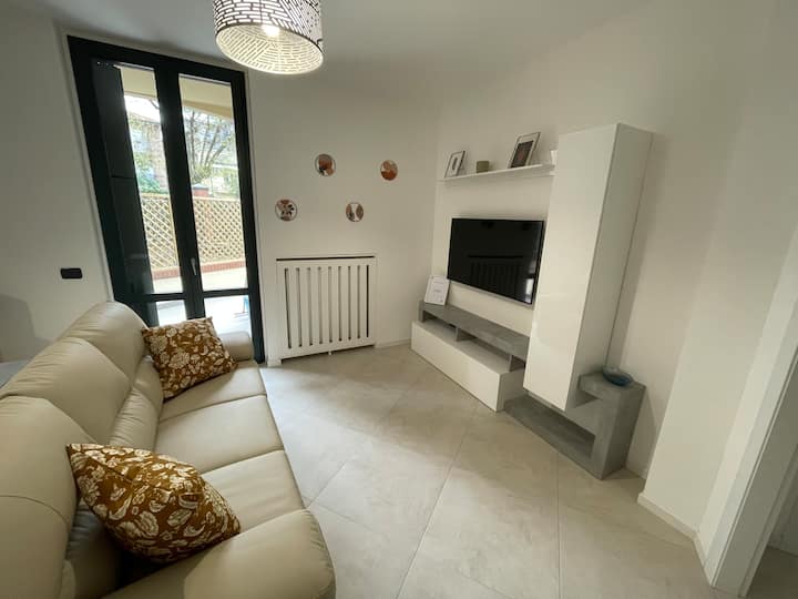 Central Garden Apartment